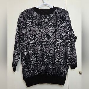 Chic Black and Purple Women's Sweatshirt